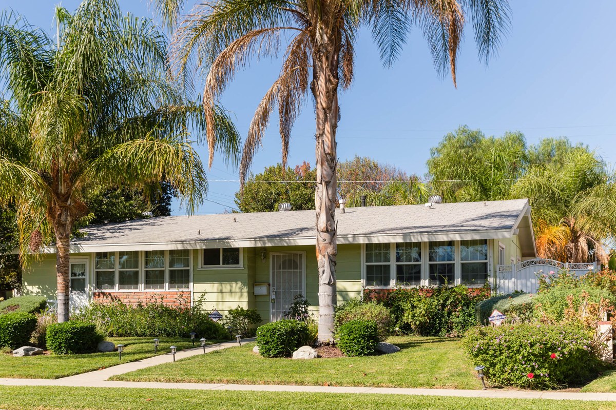 Los Angeles CA Neighborhood Guide Trulia