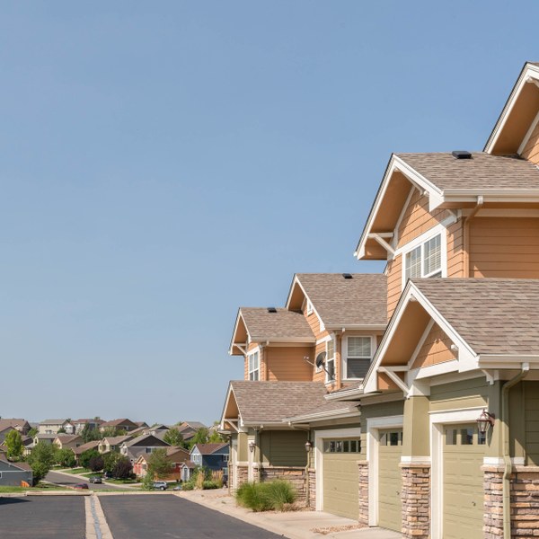 Spring Creek, Aurora CO Neighborhood Guide Trulia